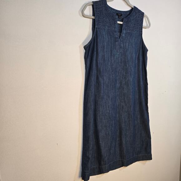 Talbots Chambray Denim Sleeveless Shift. Size 6P - Picture 6 of 12